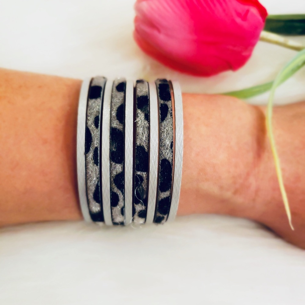 Animal Print Magnetic Clasp Bracelet